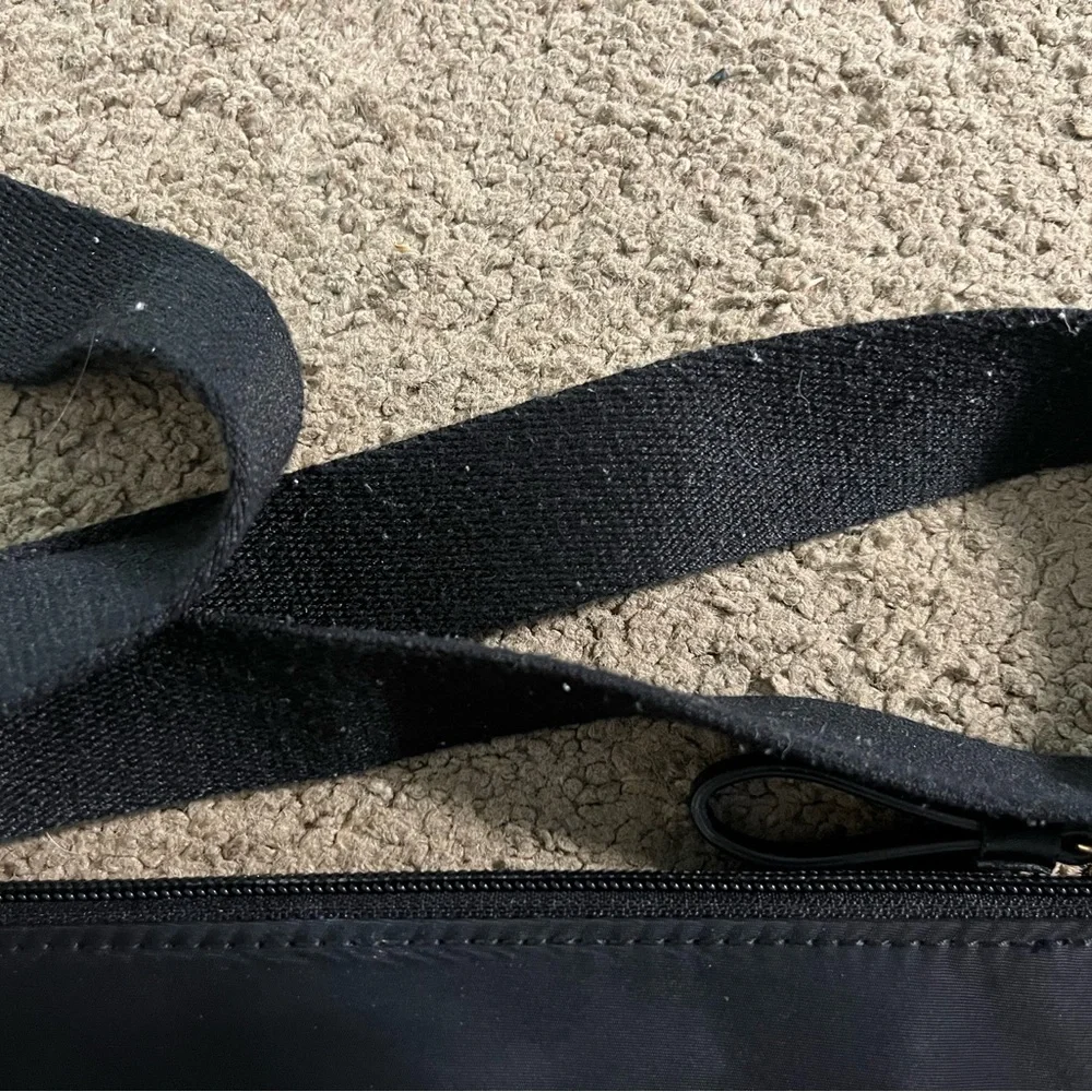 Tommy Hilfiger Shoulder Bag
